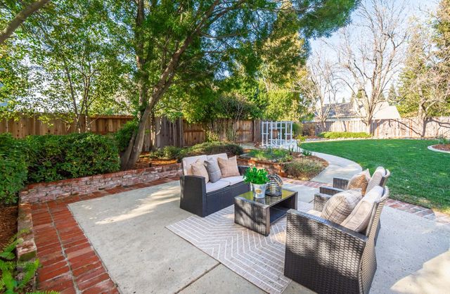 5027 Castle Combes Ct, Granite Bay, CA 95746