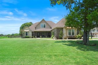 5112 E Settlers Bend, Montgomery, TX 77316
