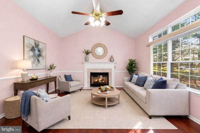 6 SUNSET HOLLOW RD, West Chester, PA 19380