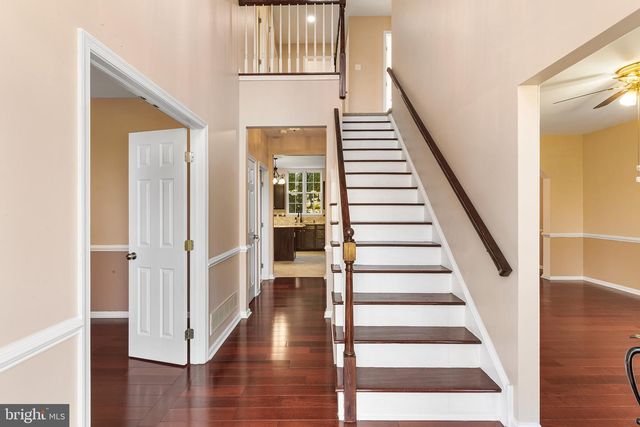 6 SUNSET HOLLOW RD, West Chester, PA 19380