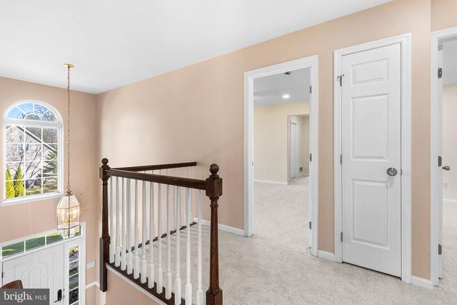 6 SUNSET HOLLOW RD, West Chester, PA 19380