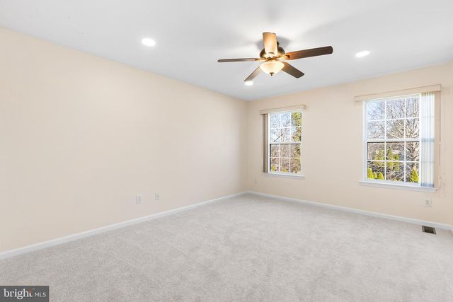 6 SUNSET HOLLOW RD, West Chester, PA 19380