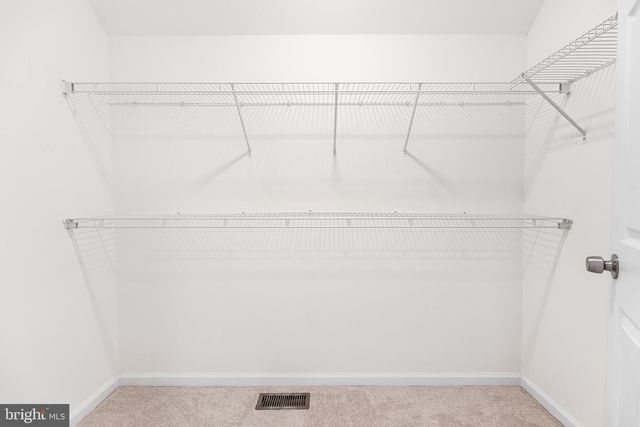 6 SUNSET HOLLOW RD, West Chester, PA 19380