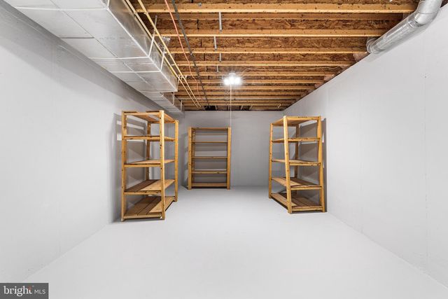 6 SUNSET HOLLOW RD, West Chester, PA 19380