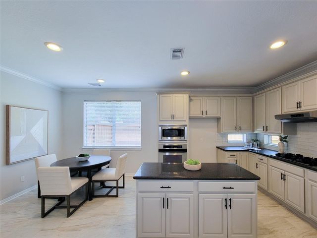7403 Marvel Oak Court, Humble, TX 77346