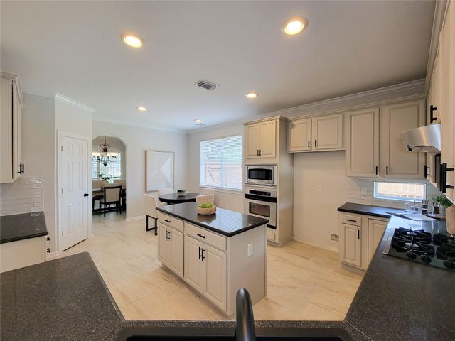 7403 Marvel Oak Court, Humble, TX 77346