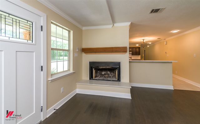 1604 Top Bluff Lane, Shreveport, LA 71109