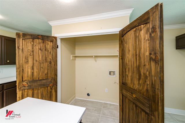1604 Top Bluff Lane, Shreveport, LA 71109