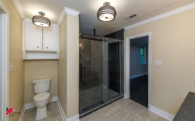 1604 Top Bluff Lane, Shreveport, LA 71109