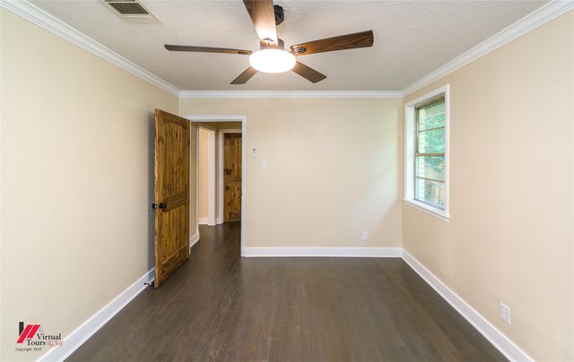 1604 Top Bluff Lane, Shreveport, LA 71109