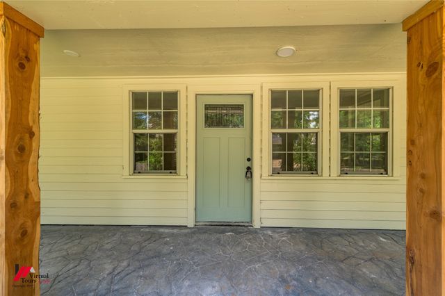1604 Top Bluff Lane, Shreveport, LA 71109