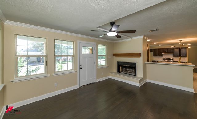 1604 Top Bluff Lane, Shreveport, LA 71109