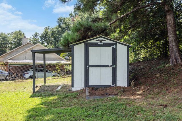 108 Lee Road 0810, Phenix City, AL 36870