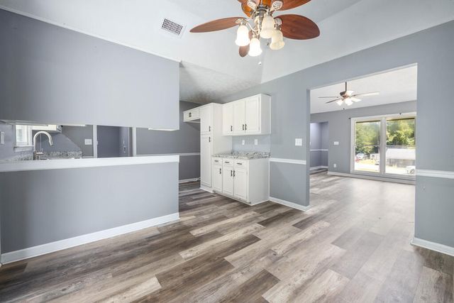 108 Lee Road 0810, Phenix City, AL 36870