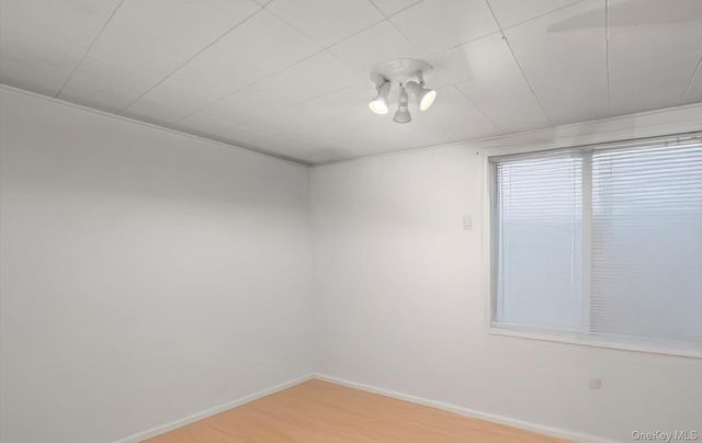 902 Old Medford Avenue, Medford, NY 11763