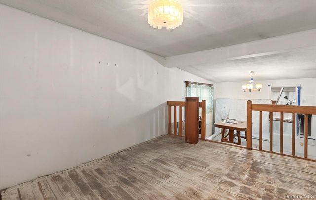 902 Old Medford Avenue, Medford, NY 11763