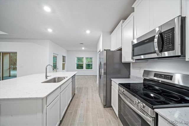 19735 SW 77th Loop, Dunnellon, FL 34432