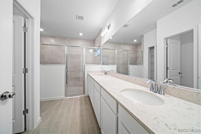 19735 SW 77th Loop, Dunnellon, FL 34432