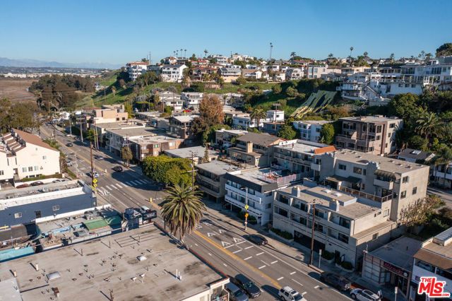 363 Pershing Drive, Los Angeles, CA 90293