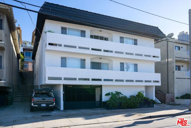 363 Pershing Drive, Los Angeles, CA 90293