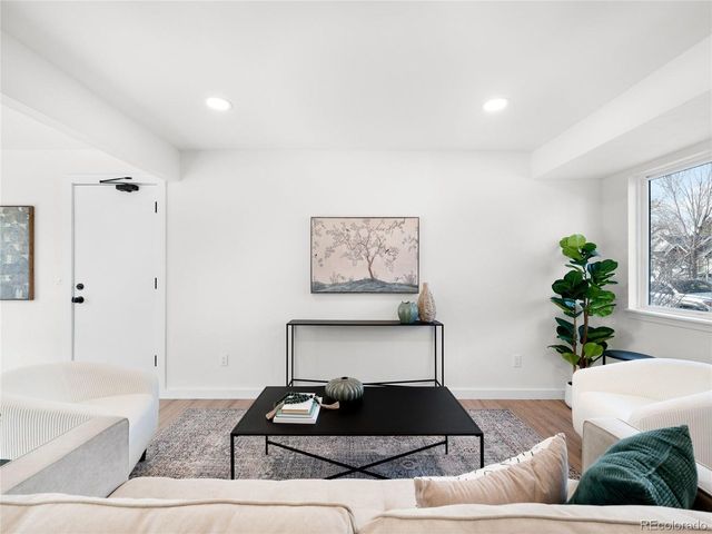 17474 E Chenango Dr, Aurora, CO 80015