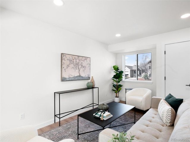 17474 E Chenango Dr, Aurora, CO 80015