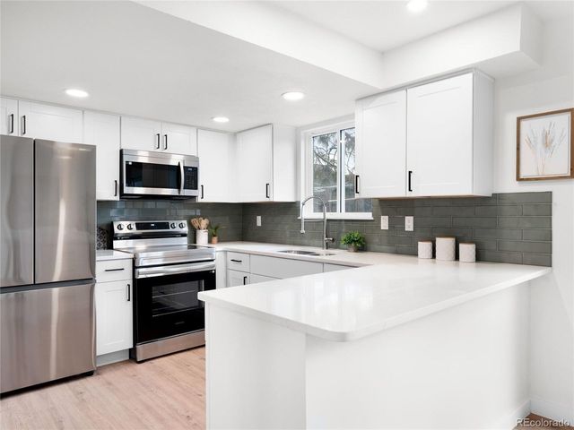 17474 E Chenango Dr, Aurora, CO 80015