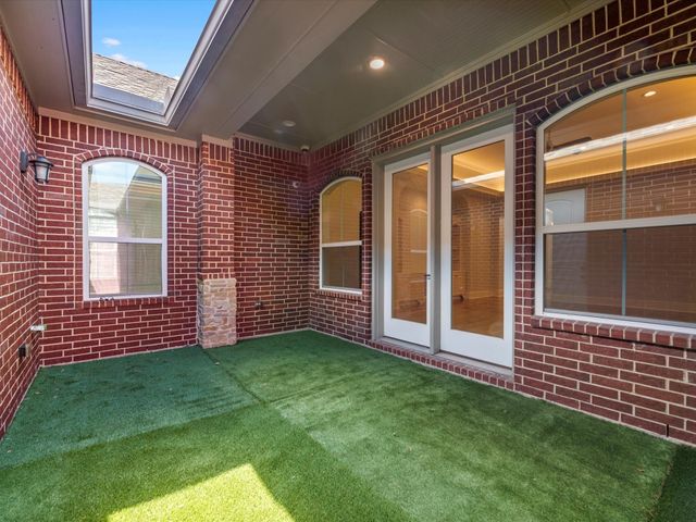 2329 Willowby Drive, Houston, TX 77008