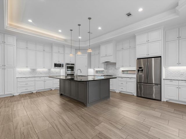 2329 Willowby Drive, Houston, TX 77008