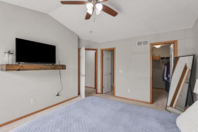 4920 149th Street N 3, Hugo, MN 55038