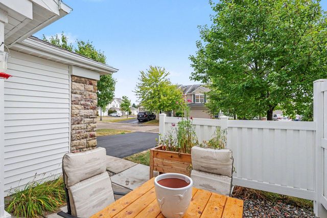 4920 149th Street N 3, Hugo, MN 55038