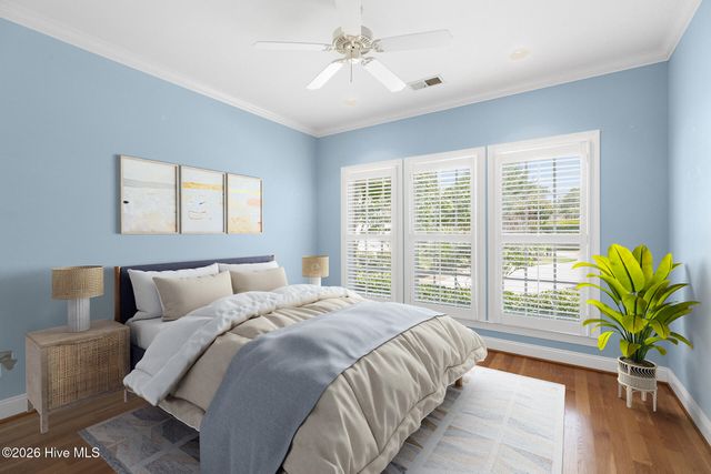 2104 Bay Colony Lane, Wilmington, NC 28405