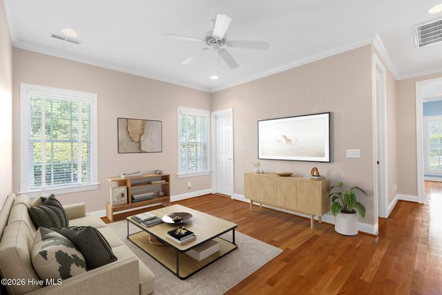 2104 Bay Colony Lane, Wilmington, NC 28405