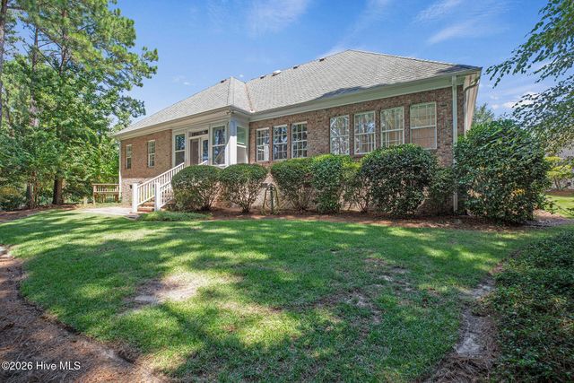2104 Bay Colony Lane, Wilmington, NC 28405