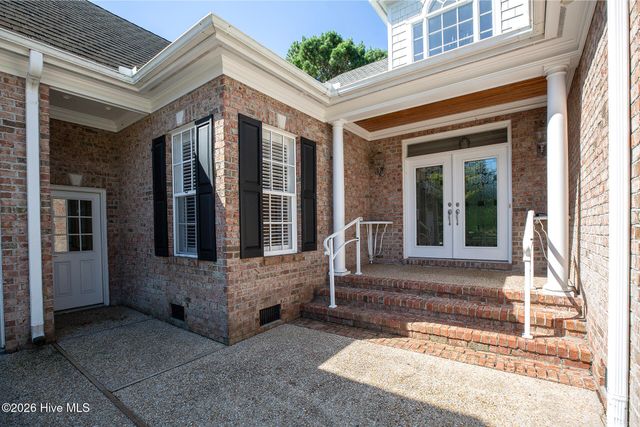 2104 Bay Colony Lane, Wilmington, NC 28405