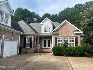 2104 Bay Colony Lane, Wilmington, NC 28405