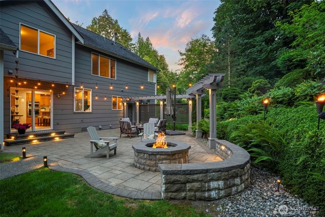 28551 NE 63rd Way, Carnation, WA 98014