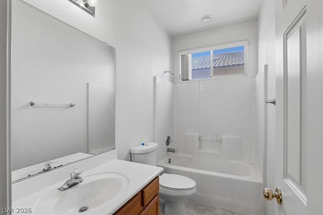 5021 Cayman Beach Street, North Las Vegas, NV 89031
