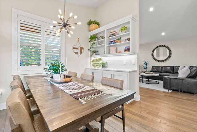 347 E Jefferson Avenue, Sisters, OR 97759