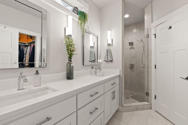 347 E Jefferson Avenue, Sisters, OR 97759