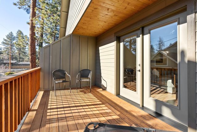 347 E Jefferson Avenue, Sisters, OR 97759