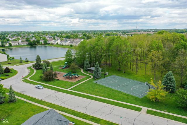 3201 Underwood Drive, Whiteland, IN 46184