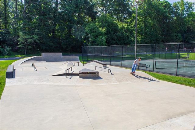 351 Colorado Avenue, Atlanta, GA 30354