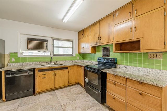 351 Colorado Avenue, Atlanta, GA 30354