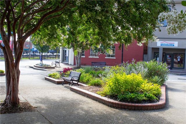 351 Colorado Avenue, Atlanta, GA 30354