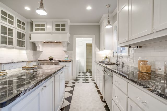 3128 Odessa Avenue, Fort Worth, TX 76109