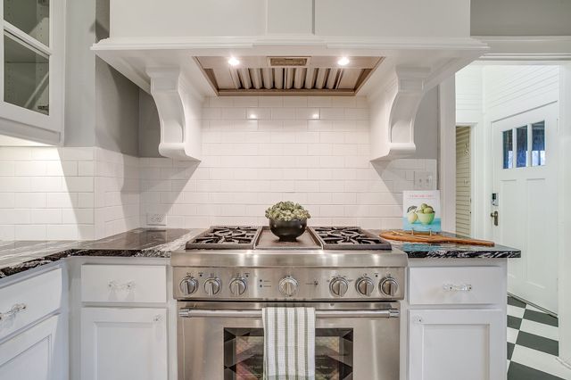 3128 Odessa Avenue, Fort Worth, TX 76109