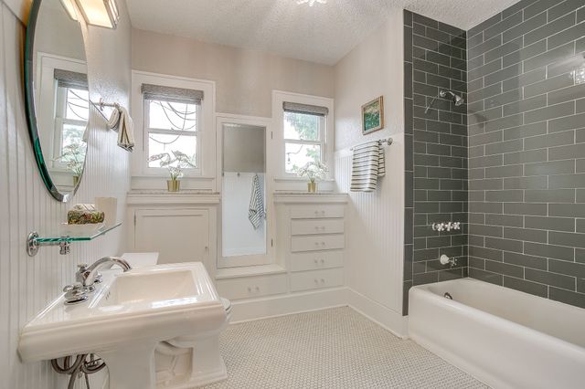 3128 Odessa Avenue, Fort Worth, TX 76109