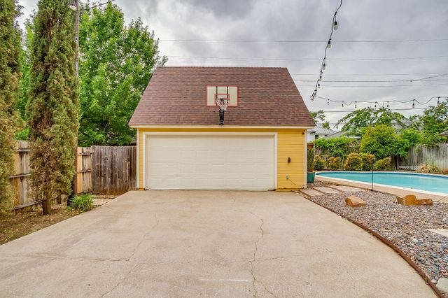 3128 Odessa Avenue, Fort Worth, TX 76109