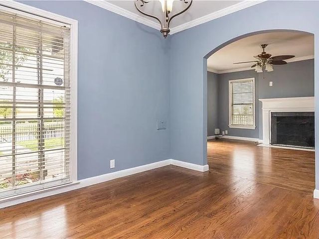 2514 W Jefferson Boulevard, Dallas, TX 75211